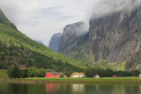 Trodla-Tysdal turiststasjon