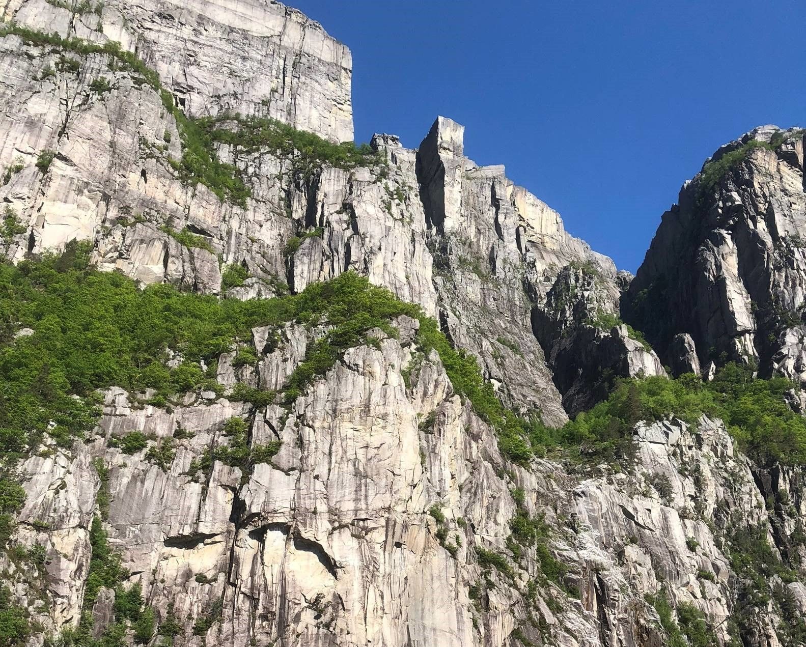 Preikestolen frå Lysefjorden