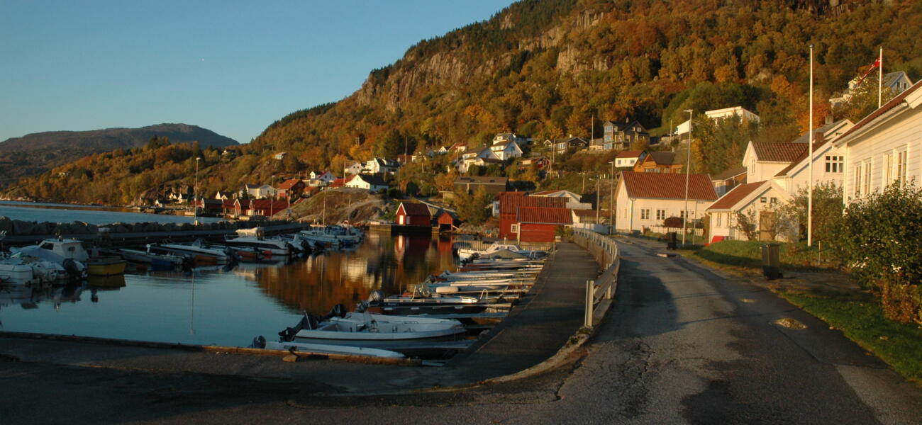 Hjelmelandsv Ã gen Ã smund Sigmundstad