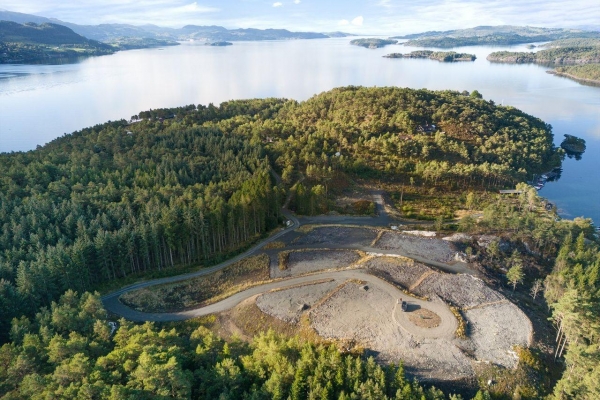 Sjønære hyttetomter i Knarravågen hyttefelt, Randøy